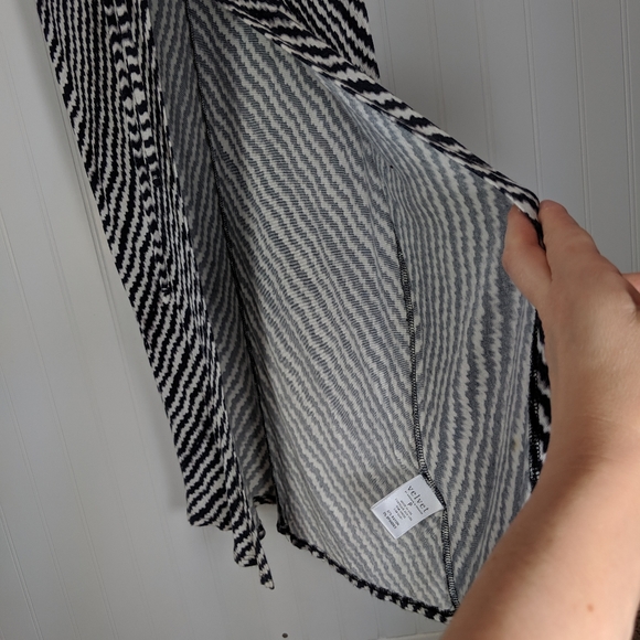 VELVET BY GRAHAM & SPENCER Chevron Maxi Dress S - Picture 5 of 7